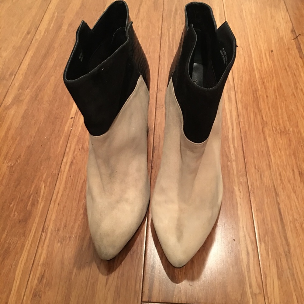Chinese Laundry Kristen Cavallari Booties